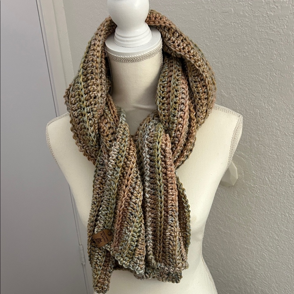 Multicolor Knit Scarf - Picture 4 of 5